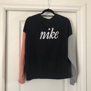 Nike Crew Neck Embroidered Sweater White Black Pink Medium